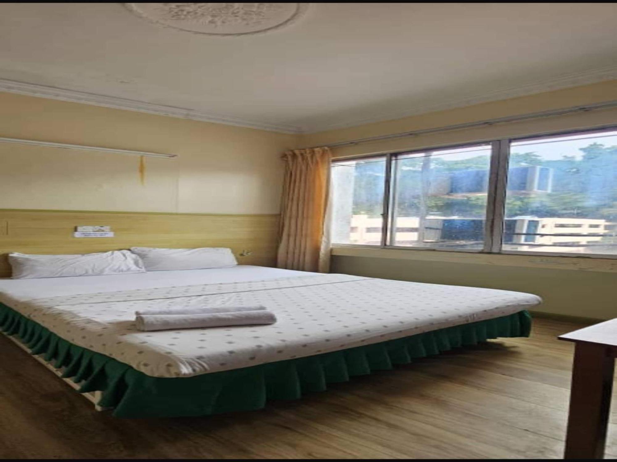 Oyo 90979 Sianglory Inn コタキナバル エクステリア 写真