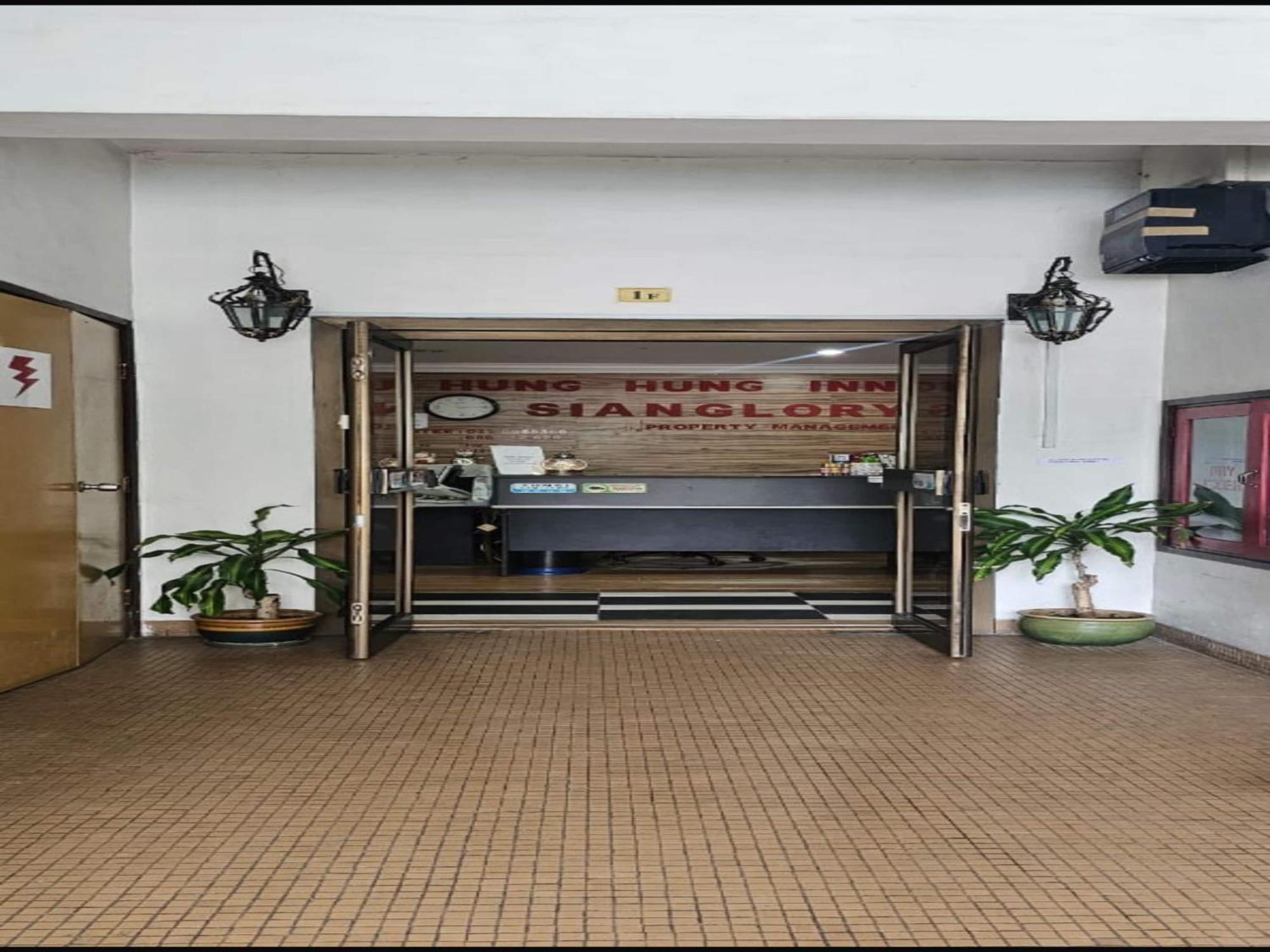 Oyo 90979 Sianglory Inn コタキナバル エクステリア 写真