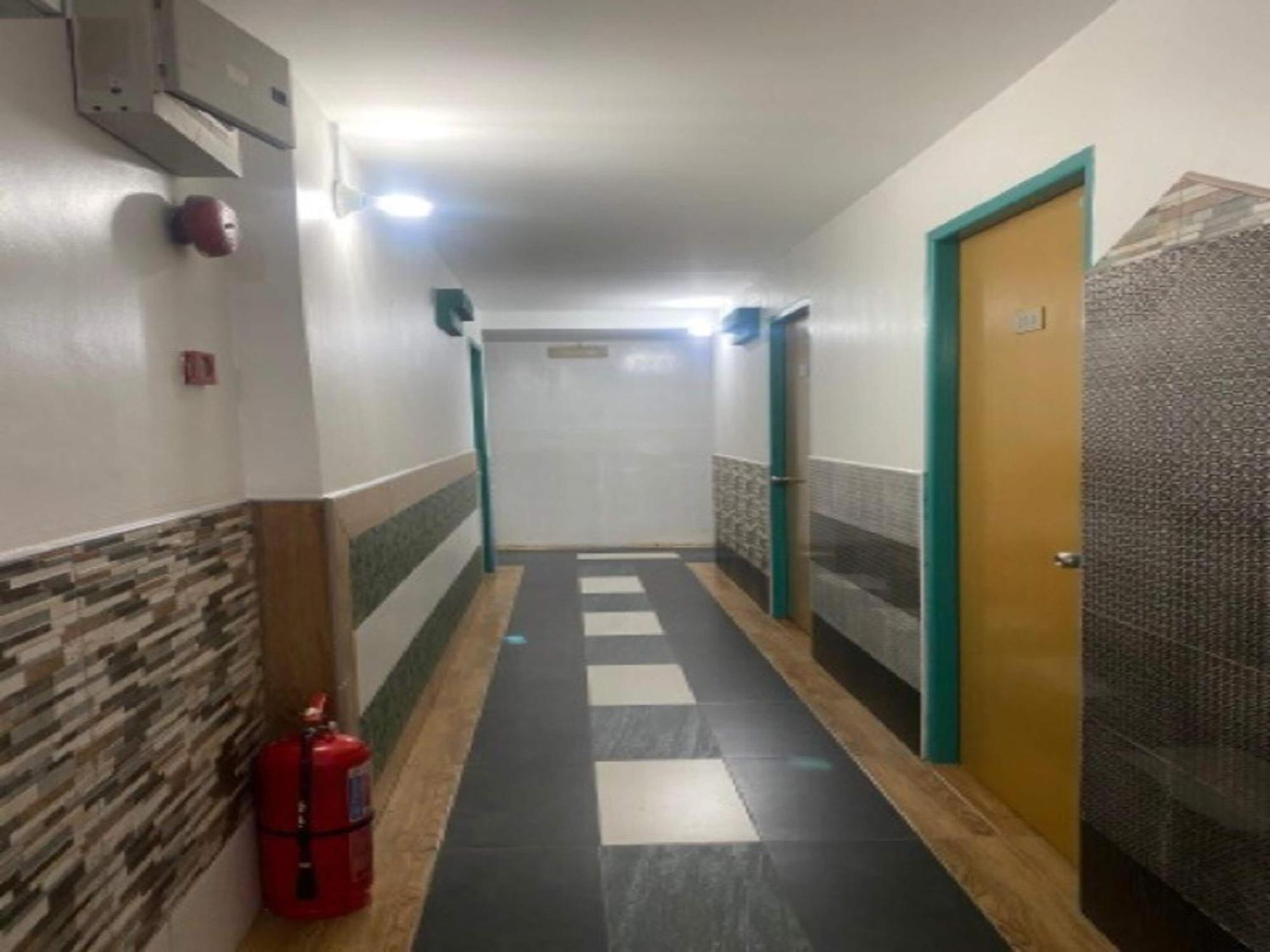 Oyo 90979 Sianglory Inn コタキナバル エクステリア 写真